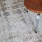 Louis De Poortere tapet LX 9195 Atlantic Venetian Dust Padua Beige interior 2