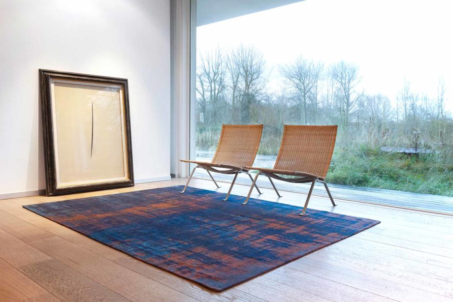 Louis De Poortere tapet LX 9211 Atlantic Venetian Dust Sunset Blue interior