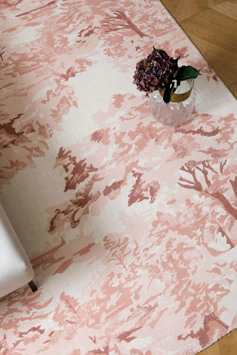 Ted Baker Landscape Toile Light Pink 162602 interior 1