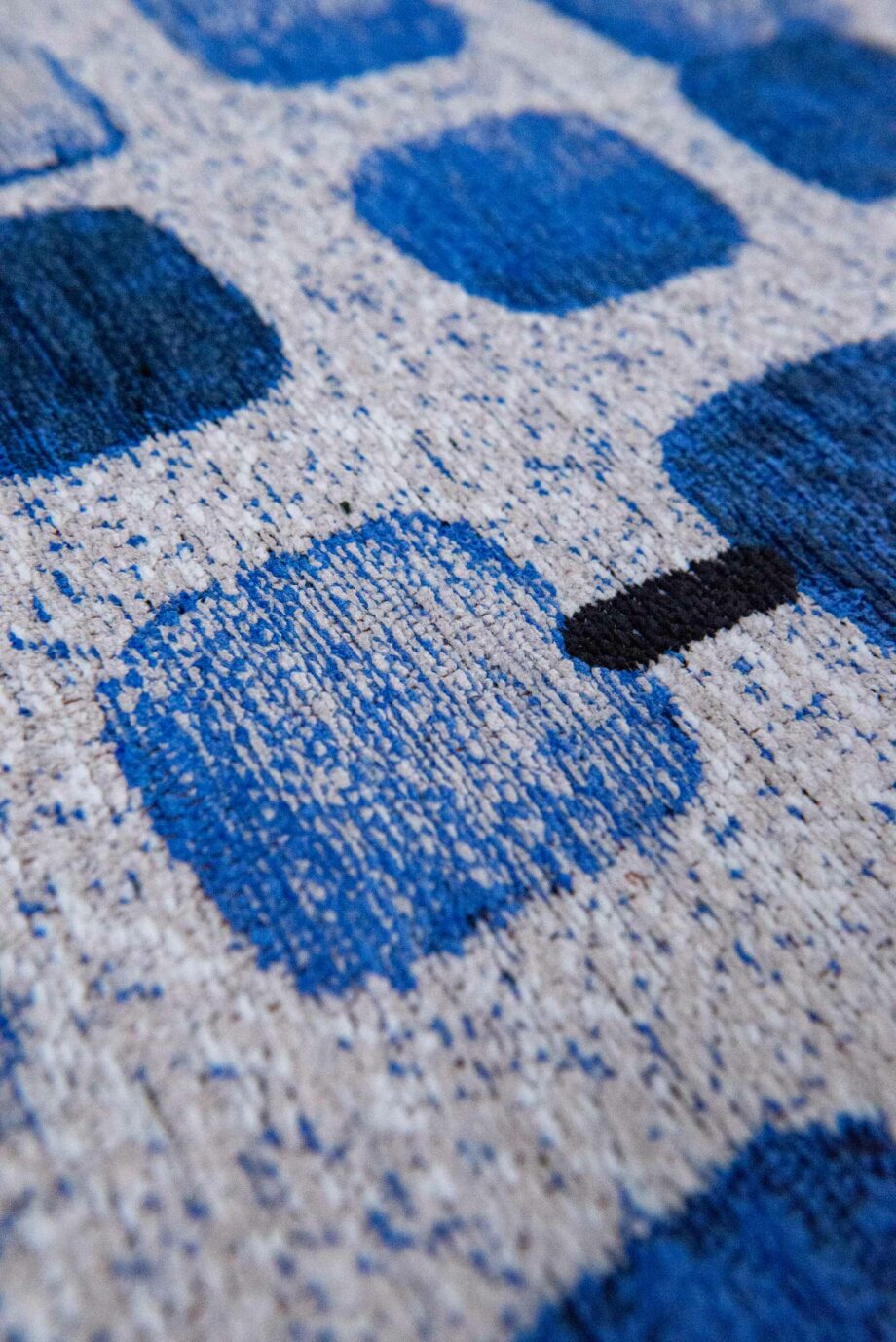 Louis De Poortere tapet Craft Cobblestone 9348 Amparo Blues zoom 3