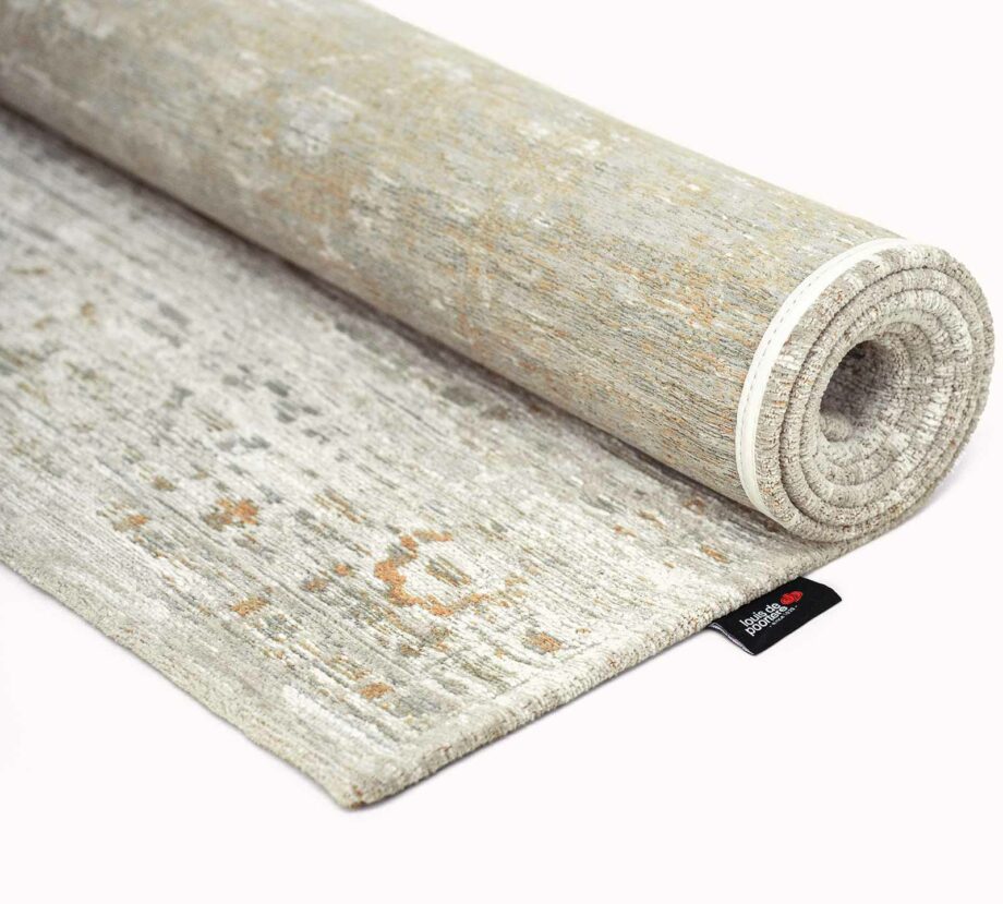 Louis De Poortere tapet Antiquarian Ushak 9837 Yenikapi Light roll