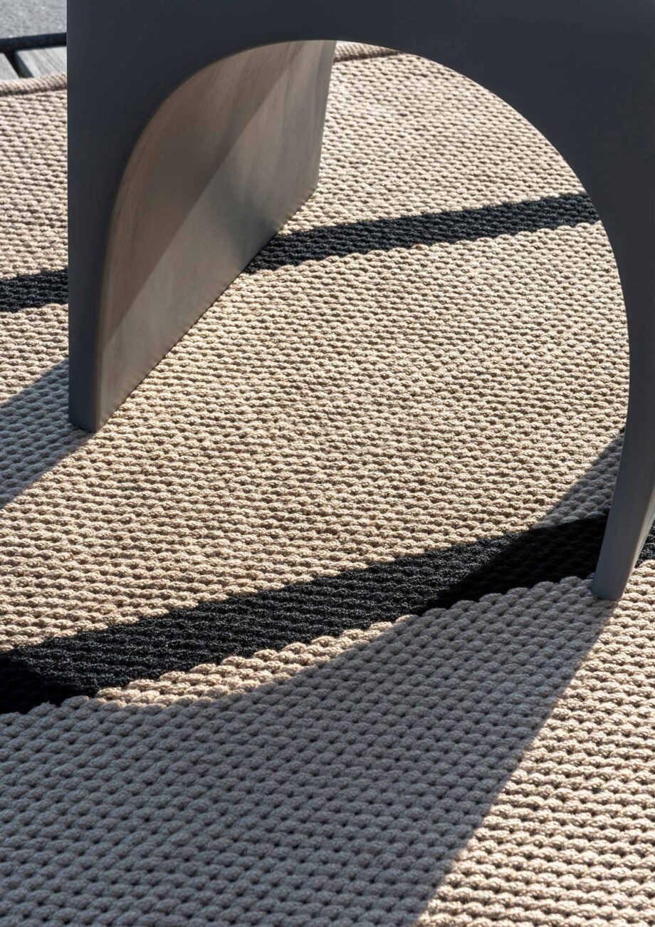 Brink Campman Deck Charcoal Black 496805 interior A outdoor