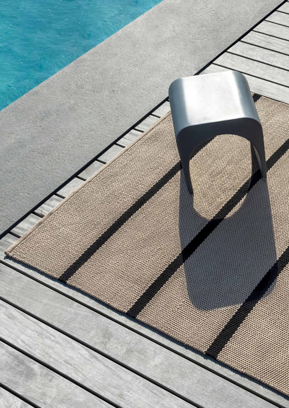 Brink Campman Deck Charcoal Black 496805 interior A2 outdoor